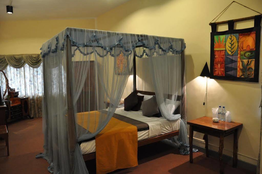 Orient Hotel Bandarawela Exteriör bild